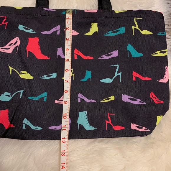 Macy’s Reusable Lightweight Shoe Lovers Black Bag - Picture 3 of 9